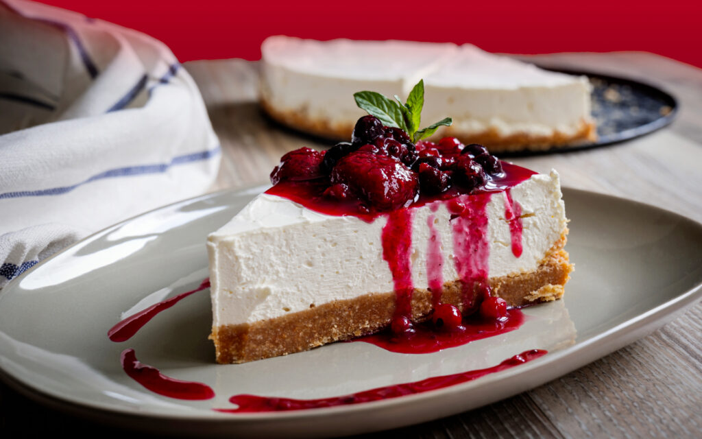 Cheesecake senza glutine e lattosio ai frutti di bosco